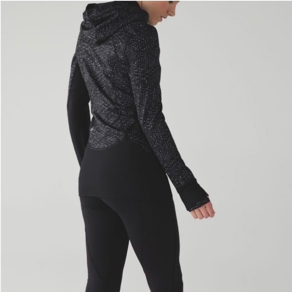 Lululemon Daily Practice Zip Hoodie Jacket Samba Snake Battleship Black Size 6 - Picture 2 of 9